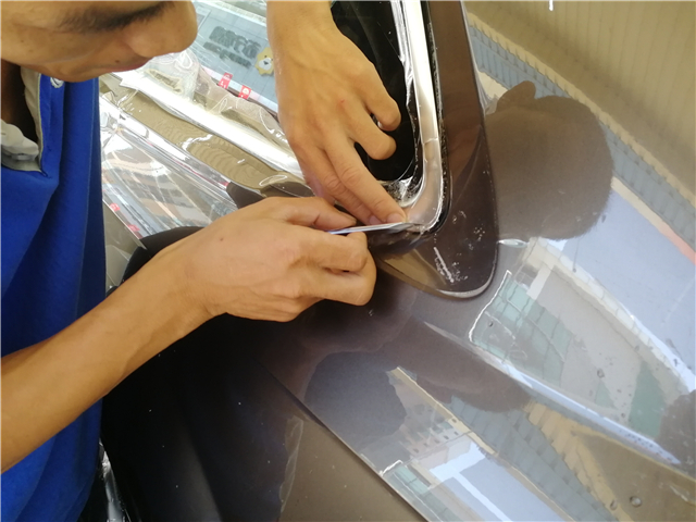奥迪Q7隐形车衣汽车漆面保护膜施工案例